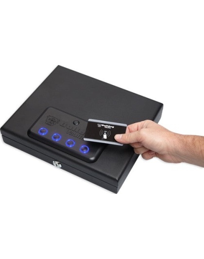 Bulldog Biometric Pistol Vault - Magnum Top Load 11.5"x9.8"x2.5